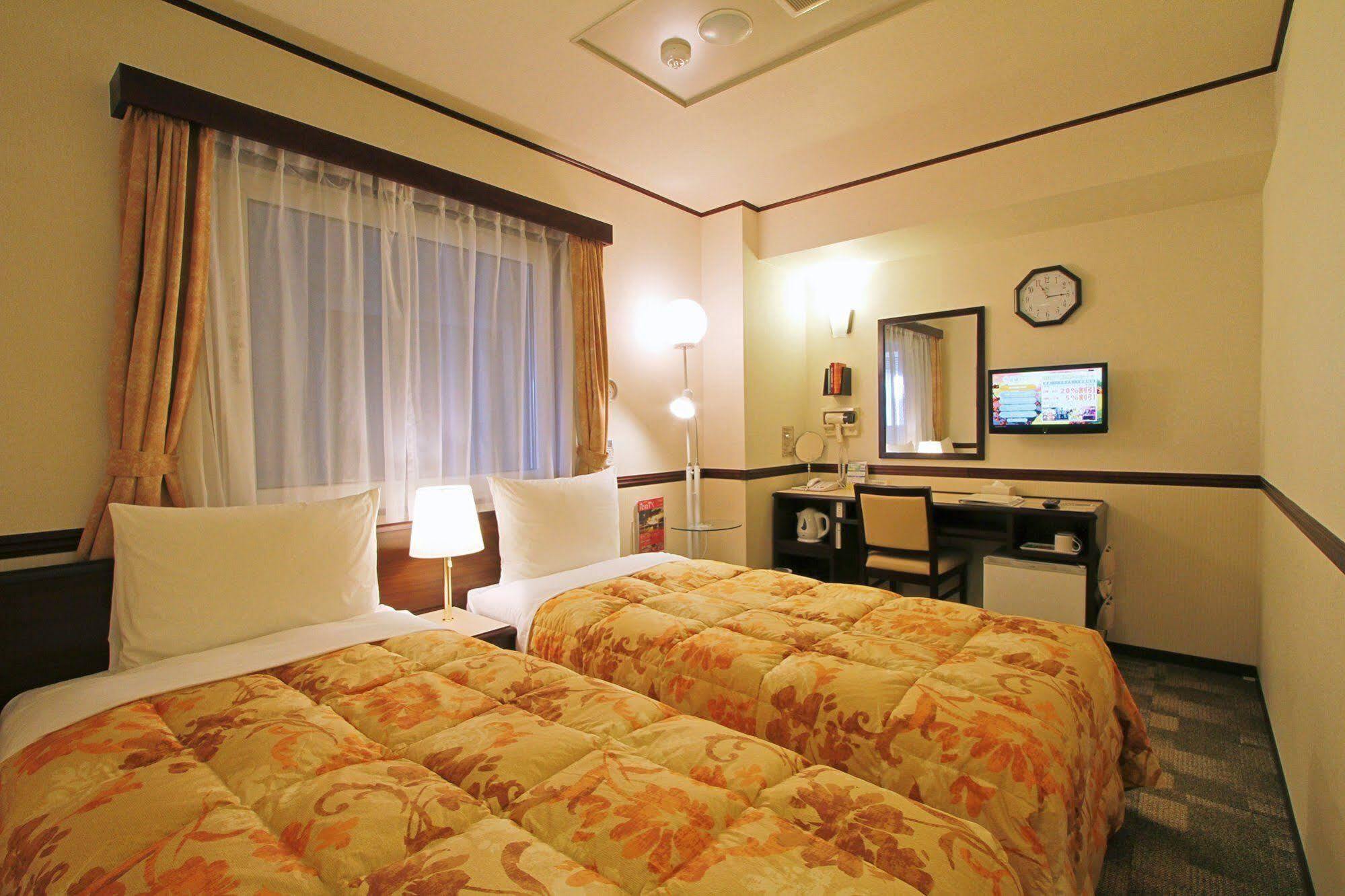 Toyoko Inn Tokyo Seibu Ikebukuro Sen Higashi Kurume Eki Nishi Guchi Εξωτερικό φωτογραφία